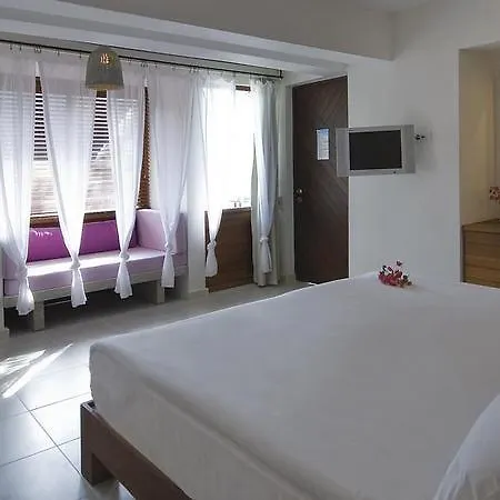 Hillside Club 5* 페티예