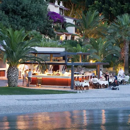 Complex Hillside Club 5*