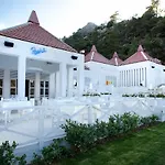 Resort Hillside Club 5*
