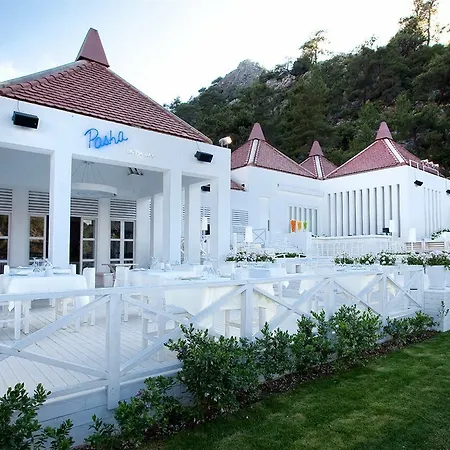 リゾート Hillside Club 5*